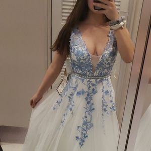 Meet your Posher, Amiah